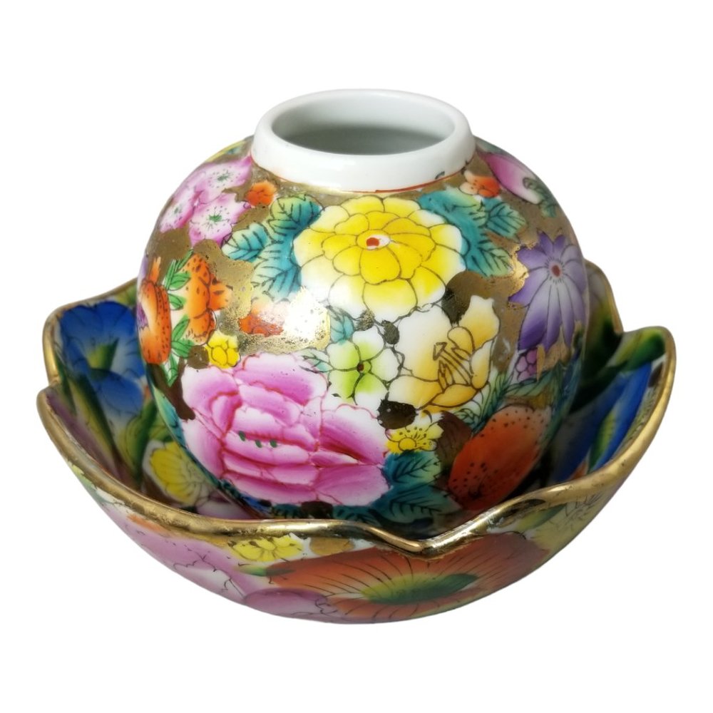 Vintage Chinese Ginger Jar Colorful Famille Rose Vase W/ Flowers & Gold Trim - Picture 9 of 9